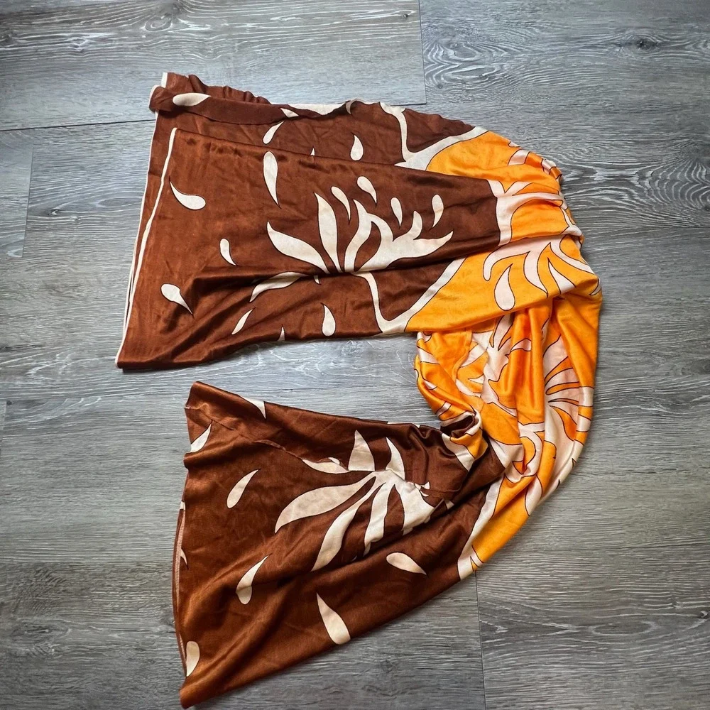 Silky Scarf Sarong Womens OS Brown Orange Floral Tropical Wrap Shawl AI63